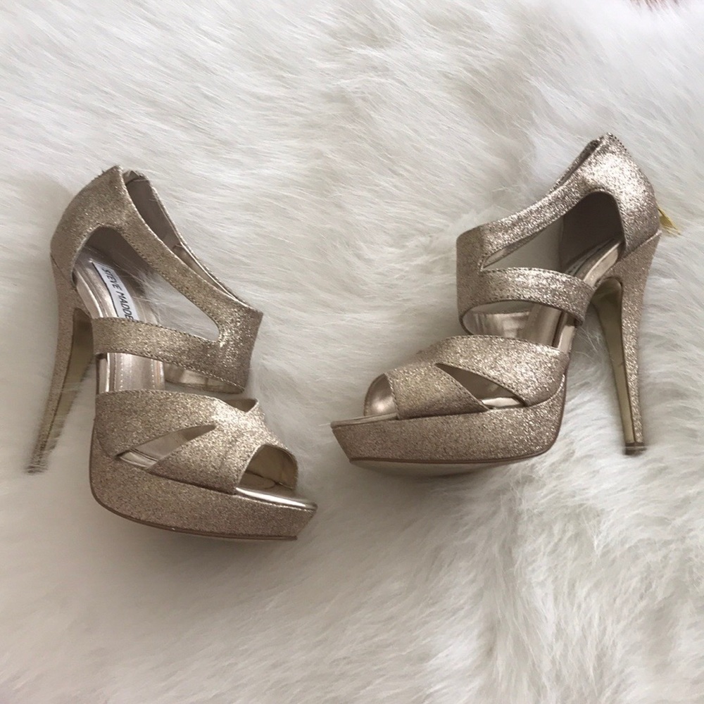 Steve Madden Gold Glitter Heel